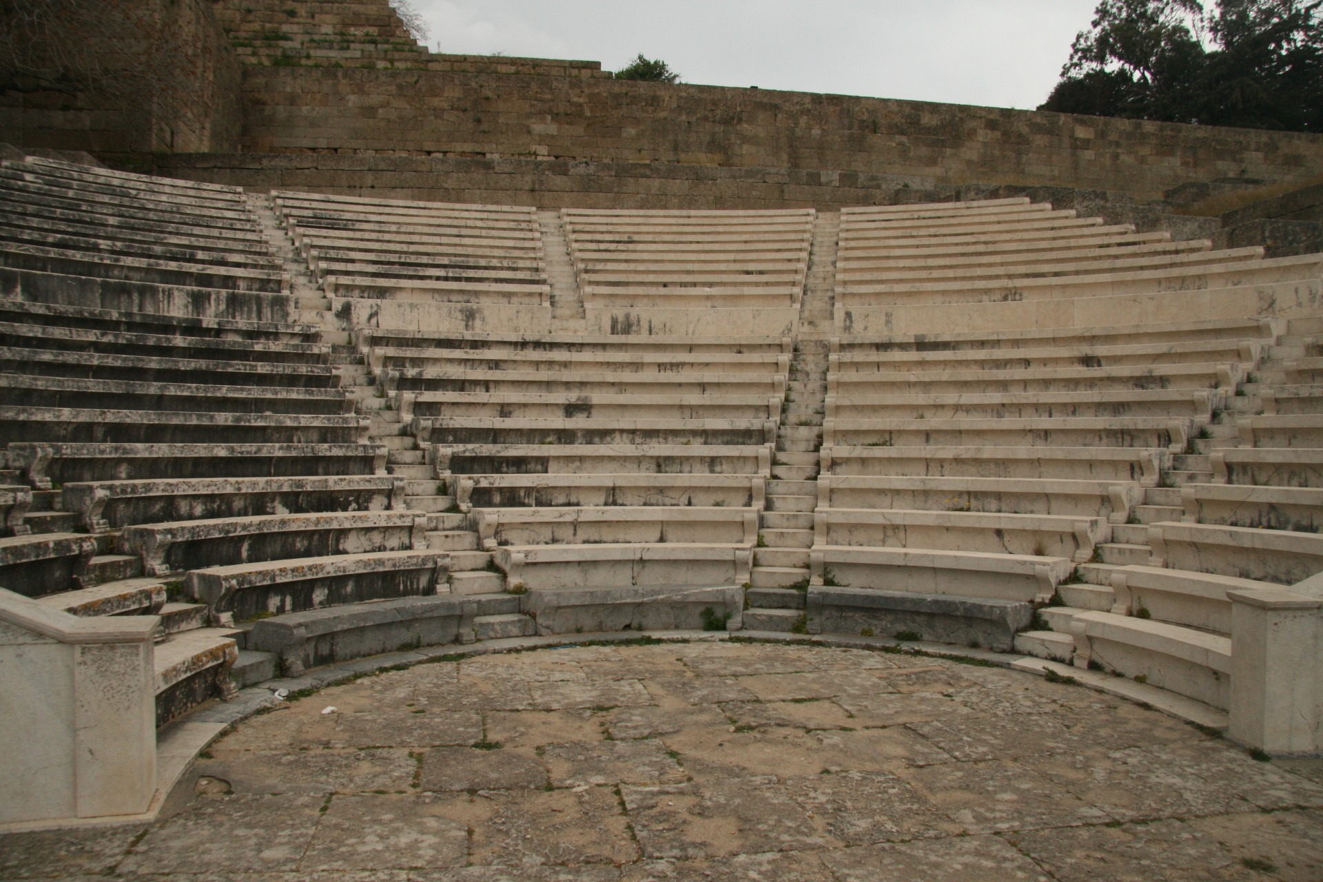 greece amphitheatre ruin free photo