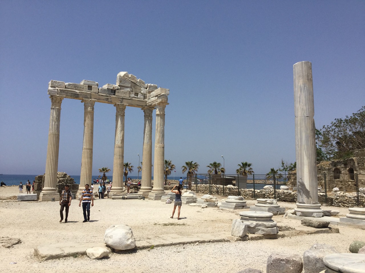 greek temple side architecture free photo