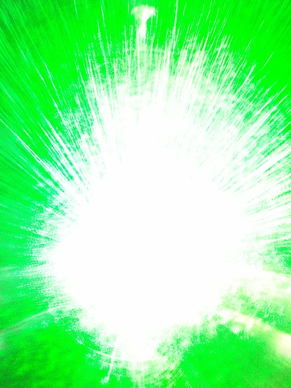 green laser light free photo