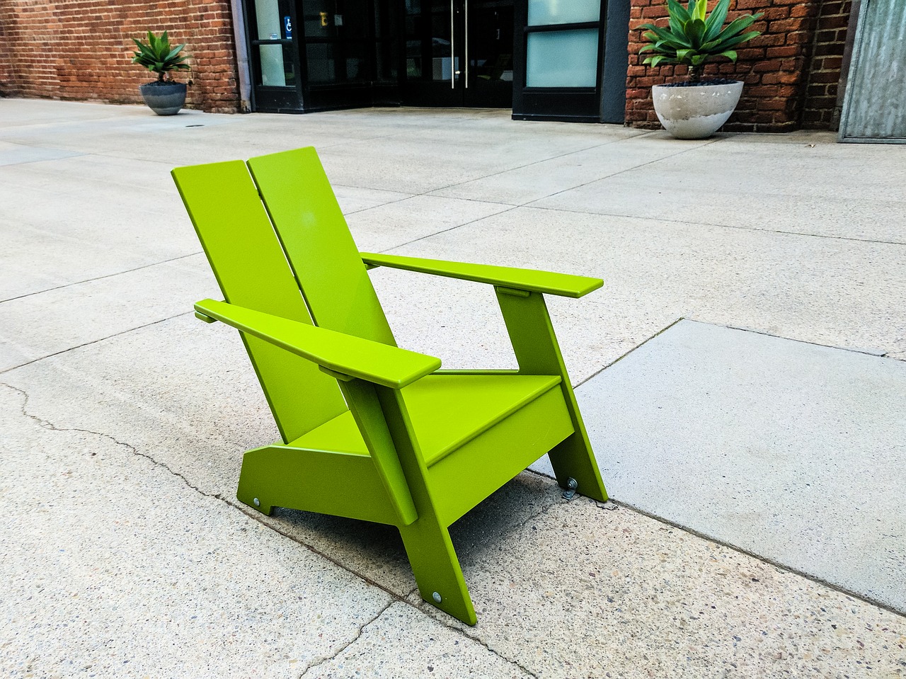 green lawn chair furniture free photo