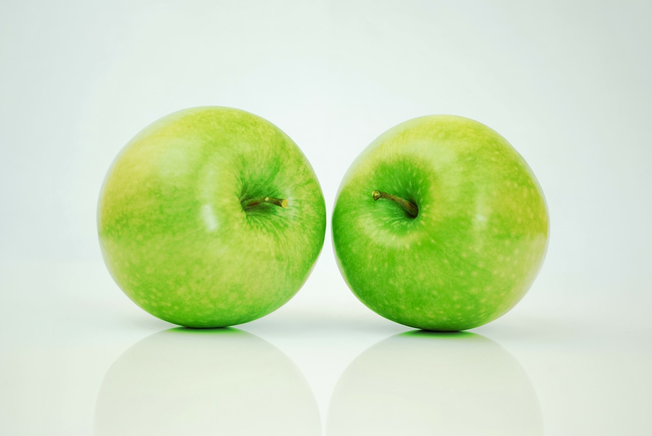 green apples green apple free photo