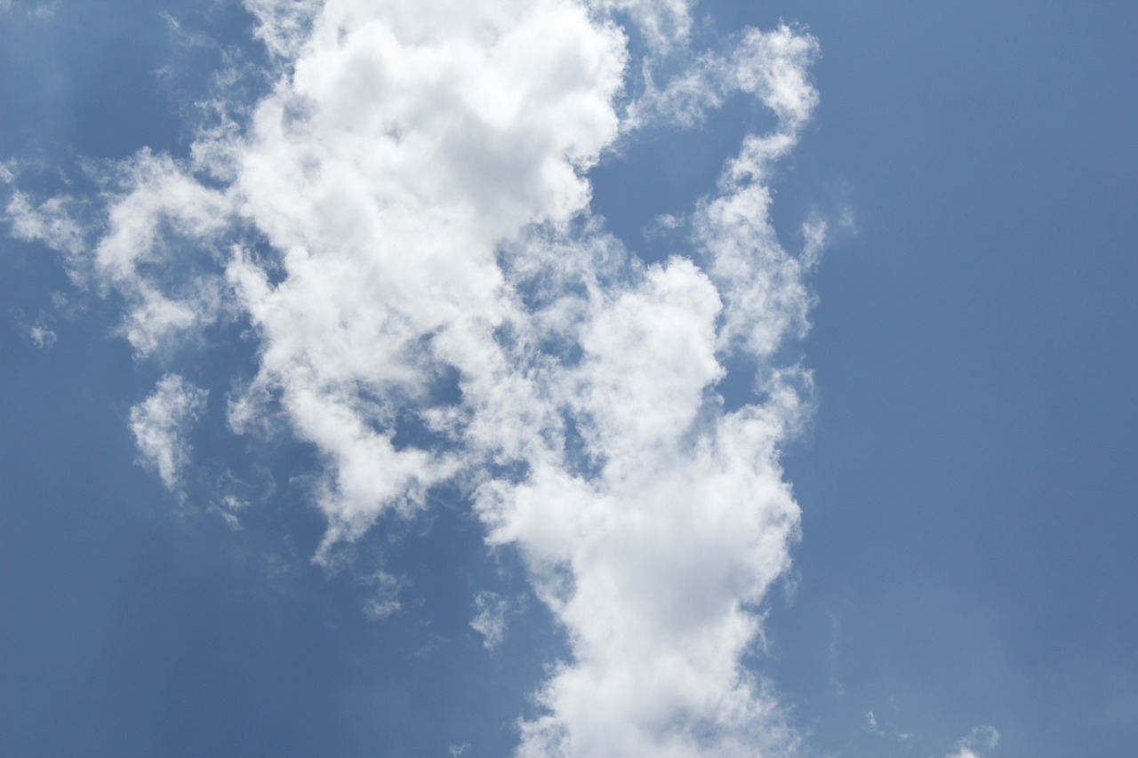 green sky white cloud free photo