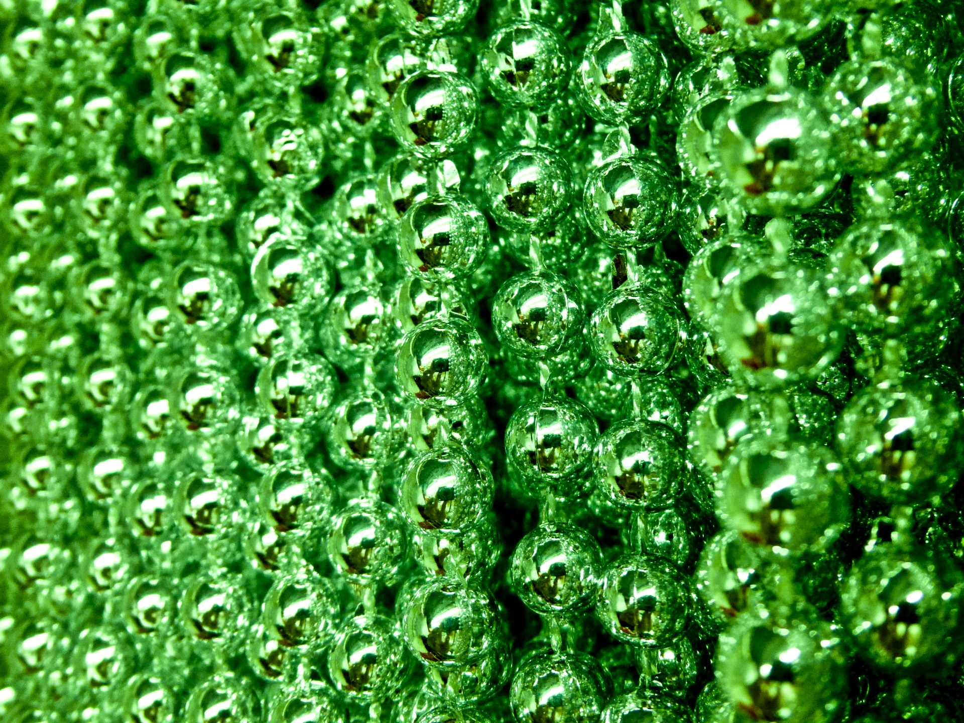 green christmas garland free photo