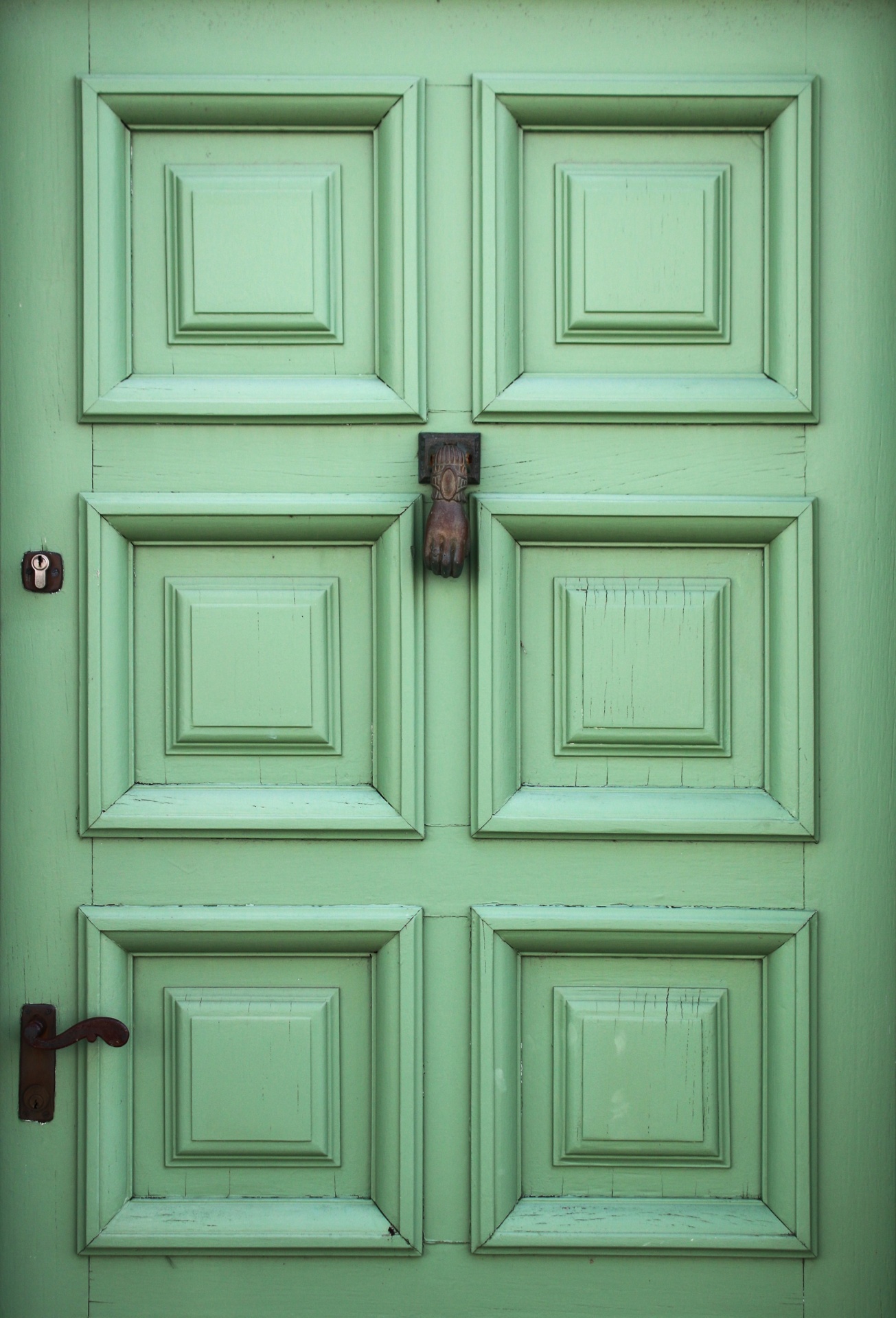 green door exterior entrance free photo