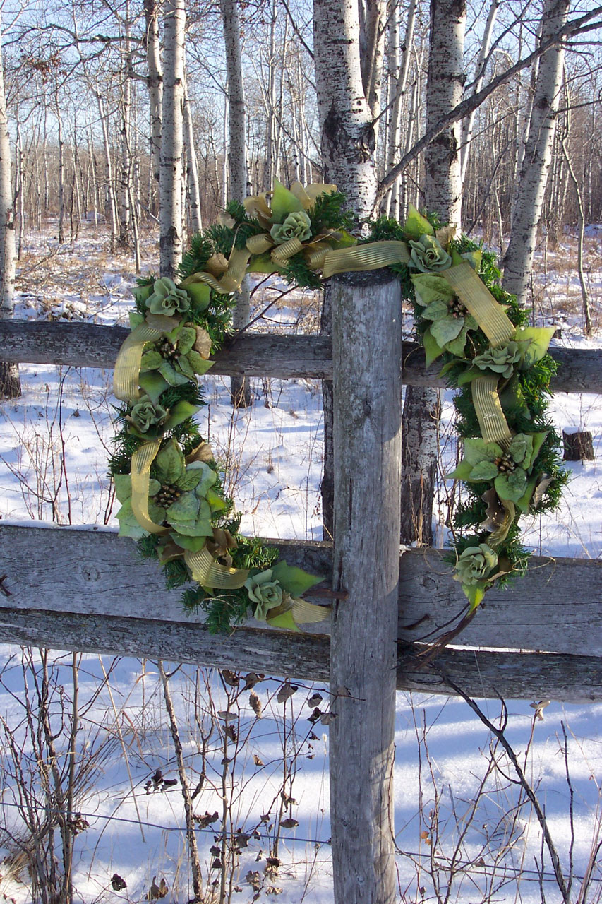 wreath christmas flowers free photo