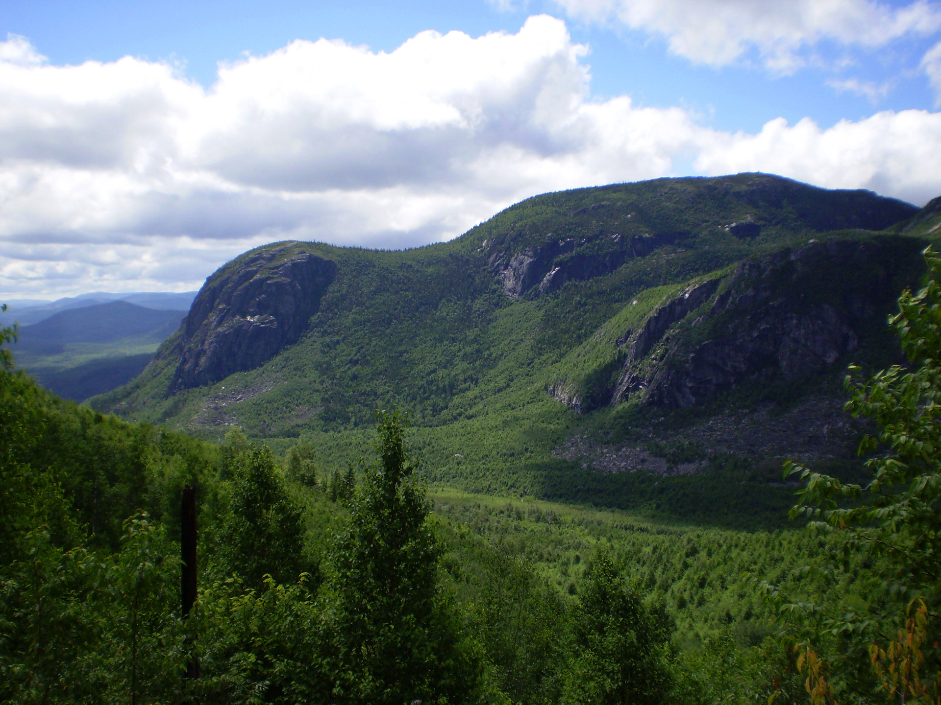 valley cloudy green free photo