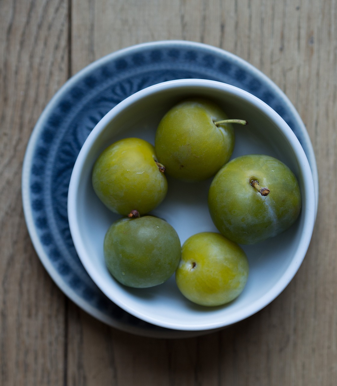 greengages greengage yellow plums free photo