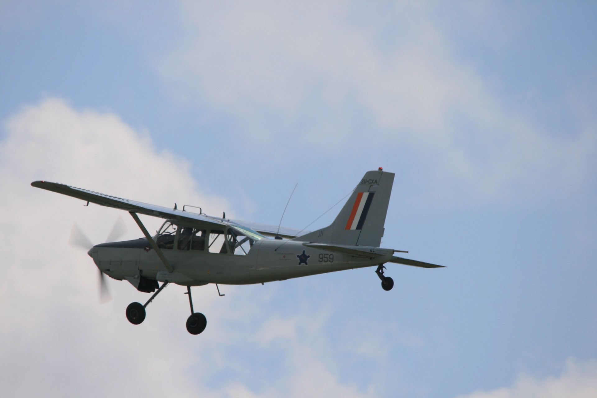 fixed wing aircraft bosbok grey free photo