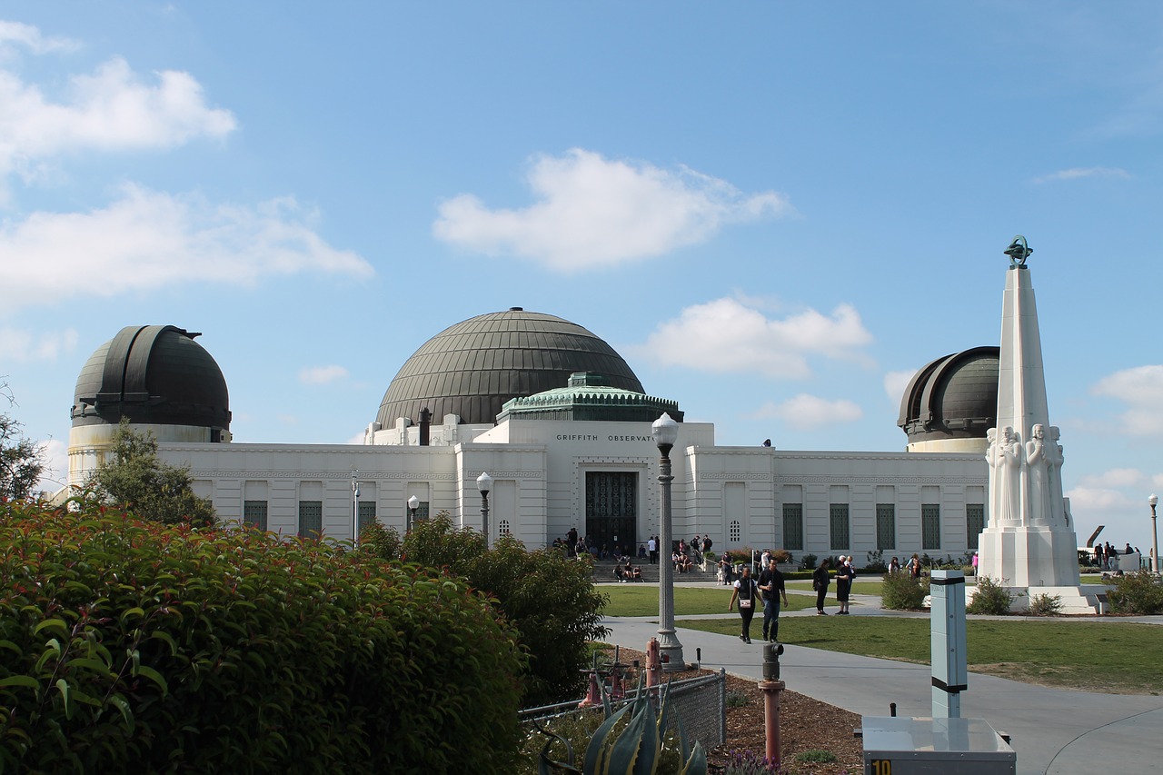 griffith observatory  los angeles  observatory free photo
