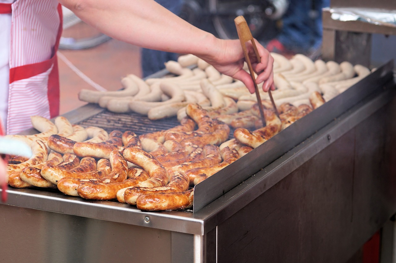 grill bratwurst sell free photo