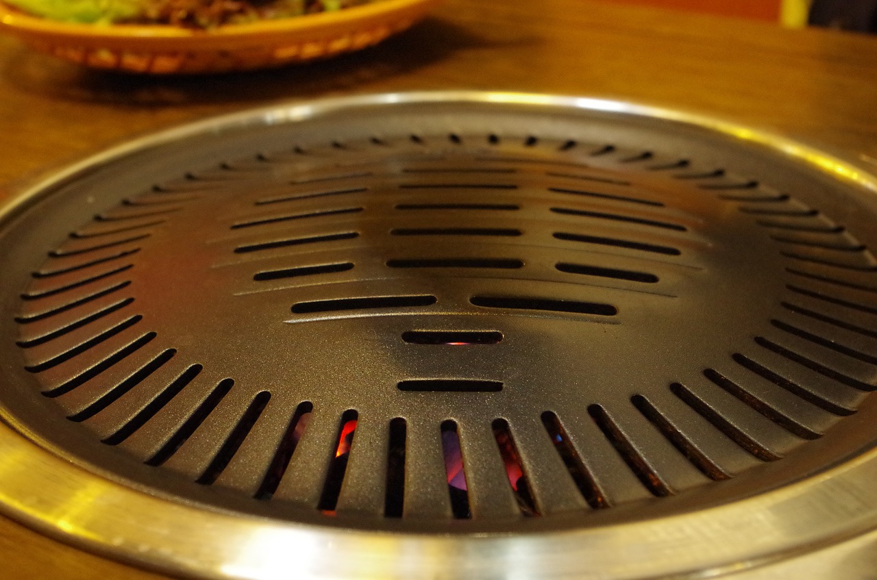 grill brazier table free photo