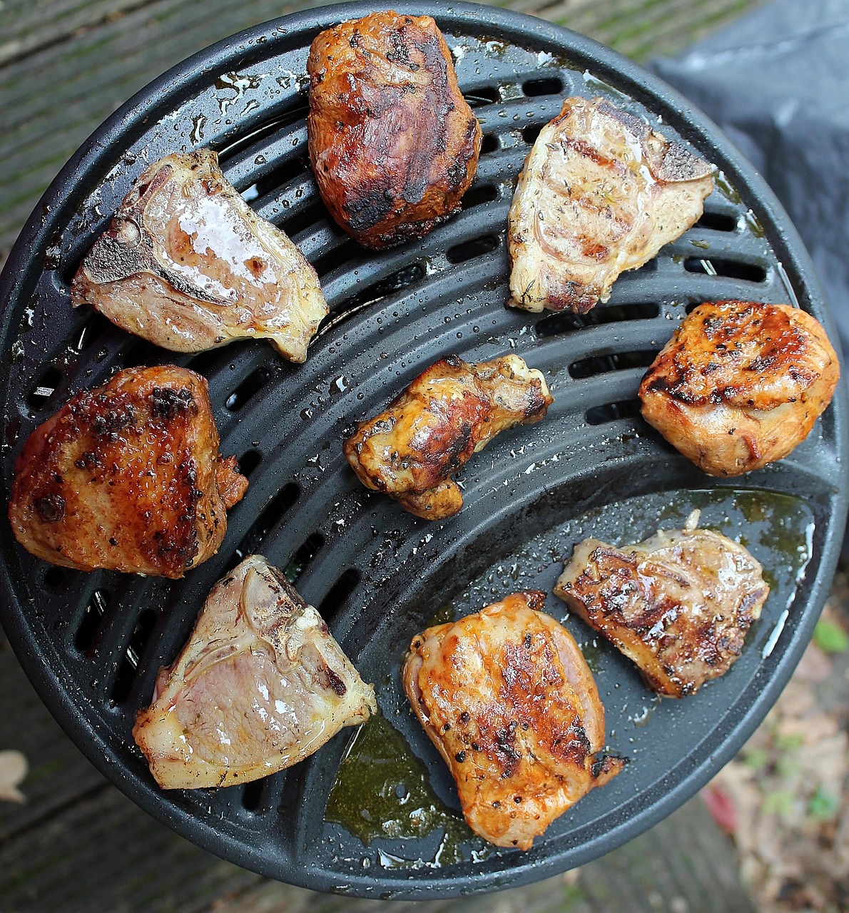 grill grilled meats chicken wings free photo