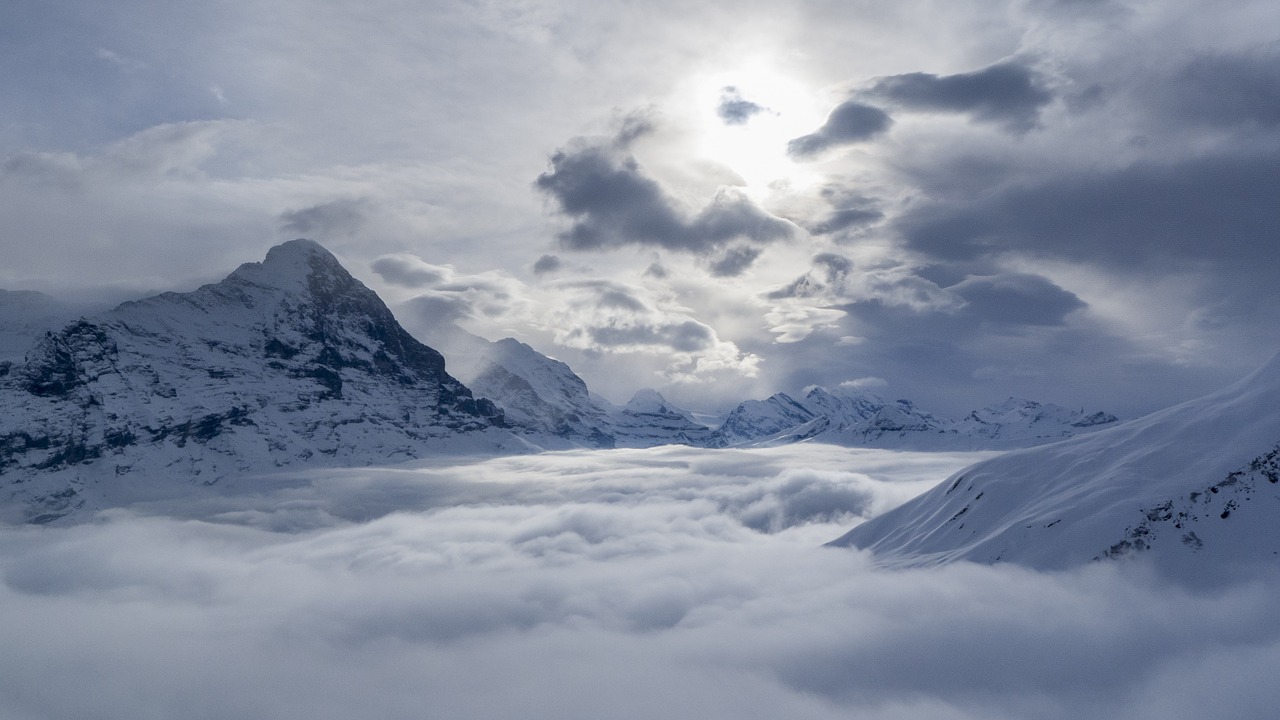 grindelwald eiger switzerland free photo