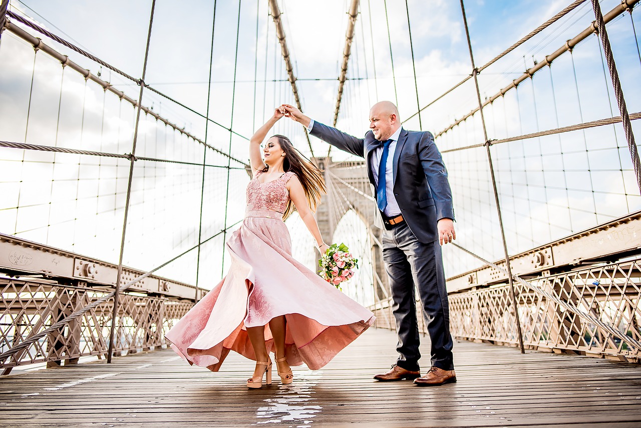 grooms brooklyn bridge free photo