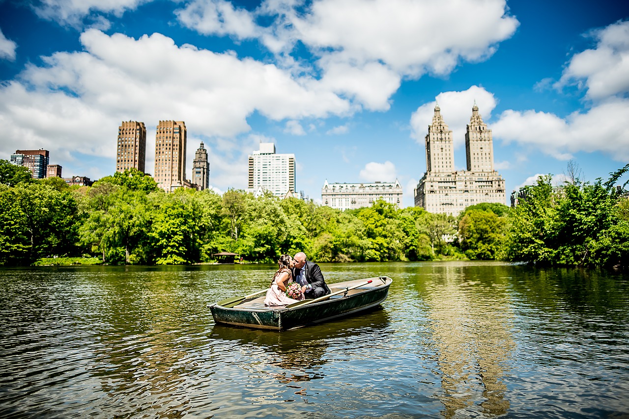 grooms central park free photo