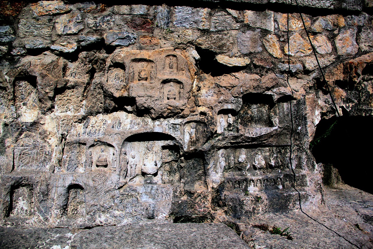 grotto buddha cave longmen grottoes free photo