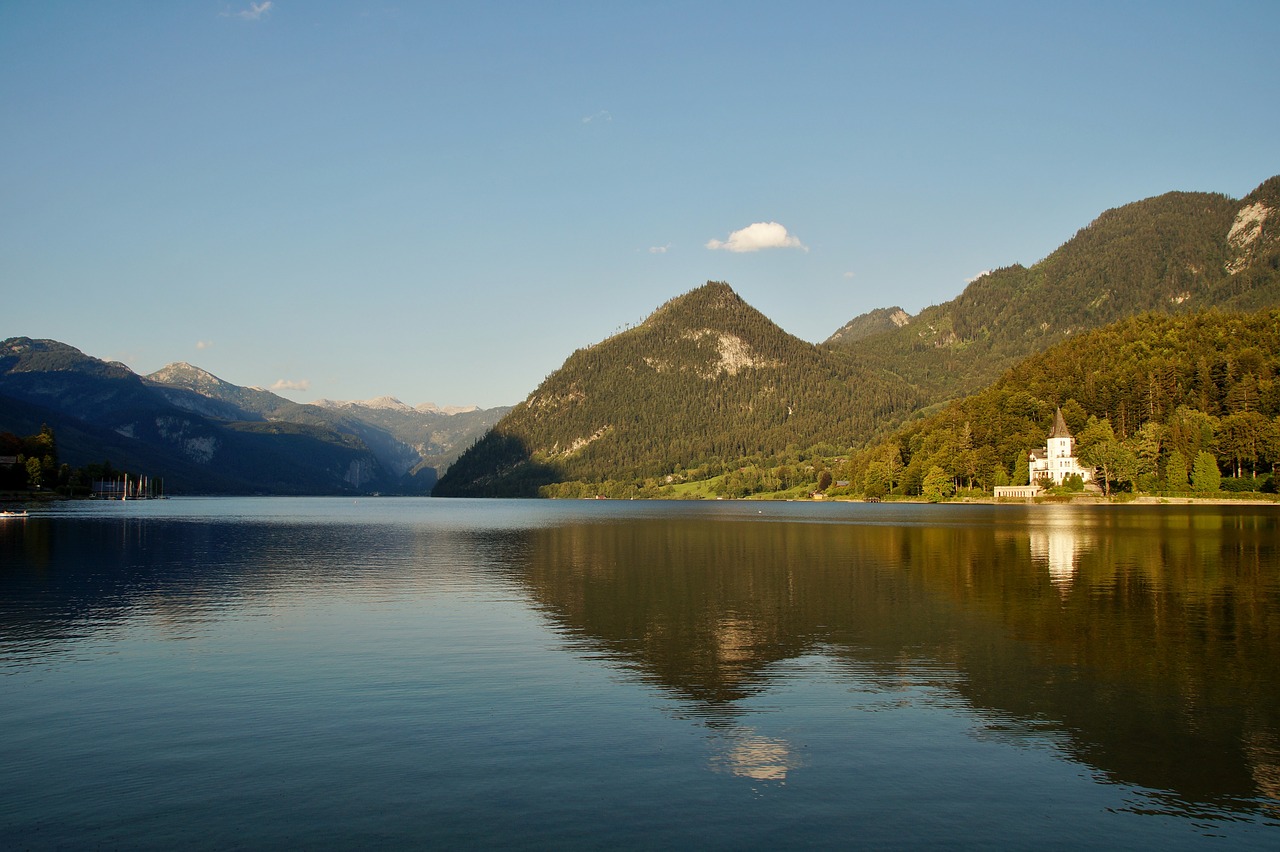 grundlsee  austria  alps free photo