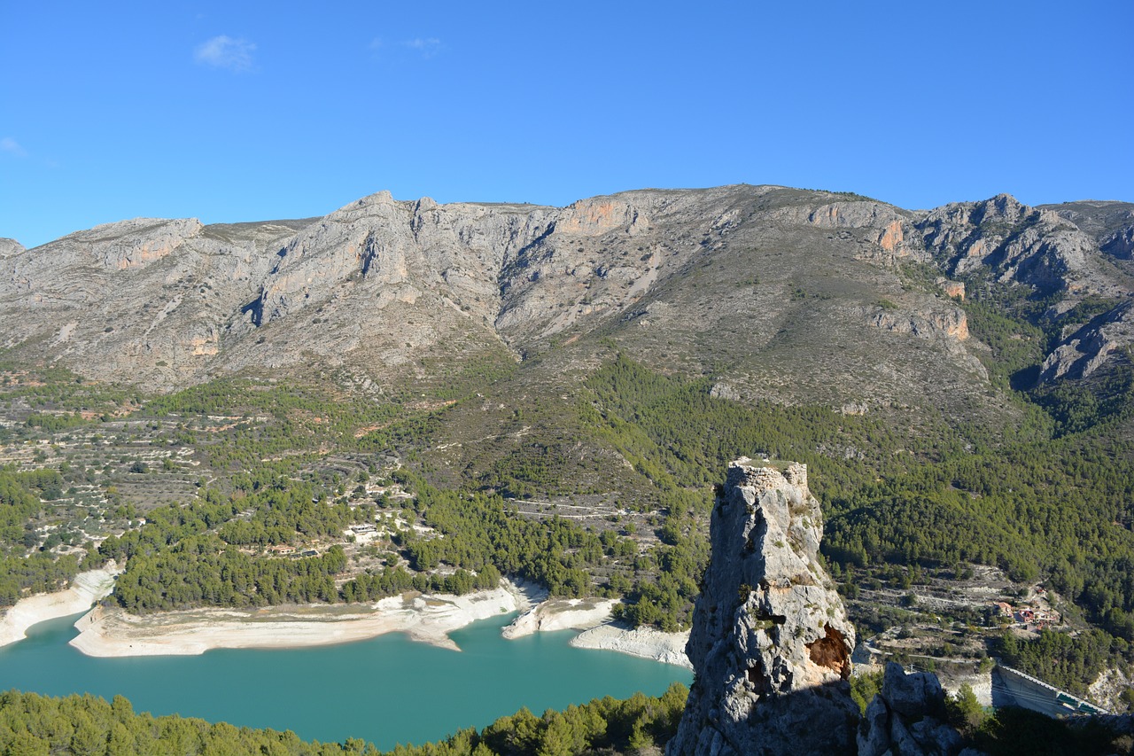 guadalest lake nature free photo