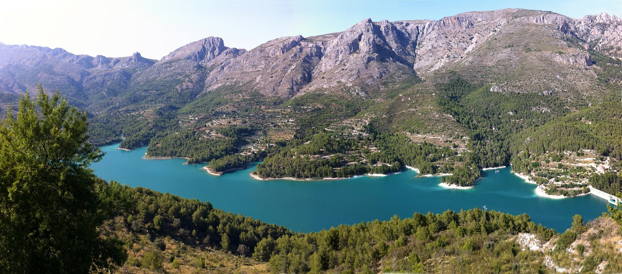 guadalest spain lake free photo