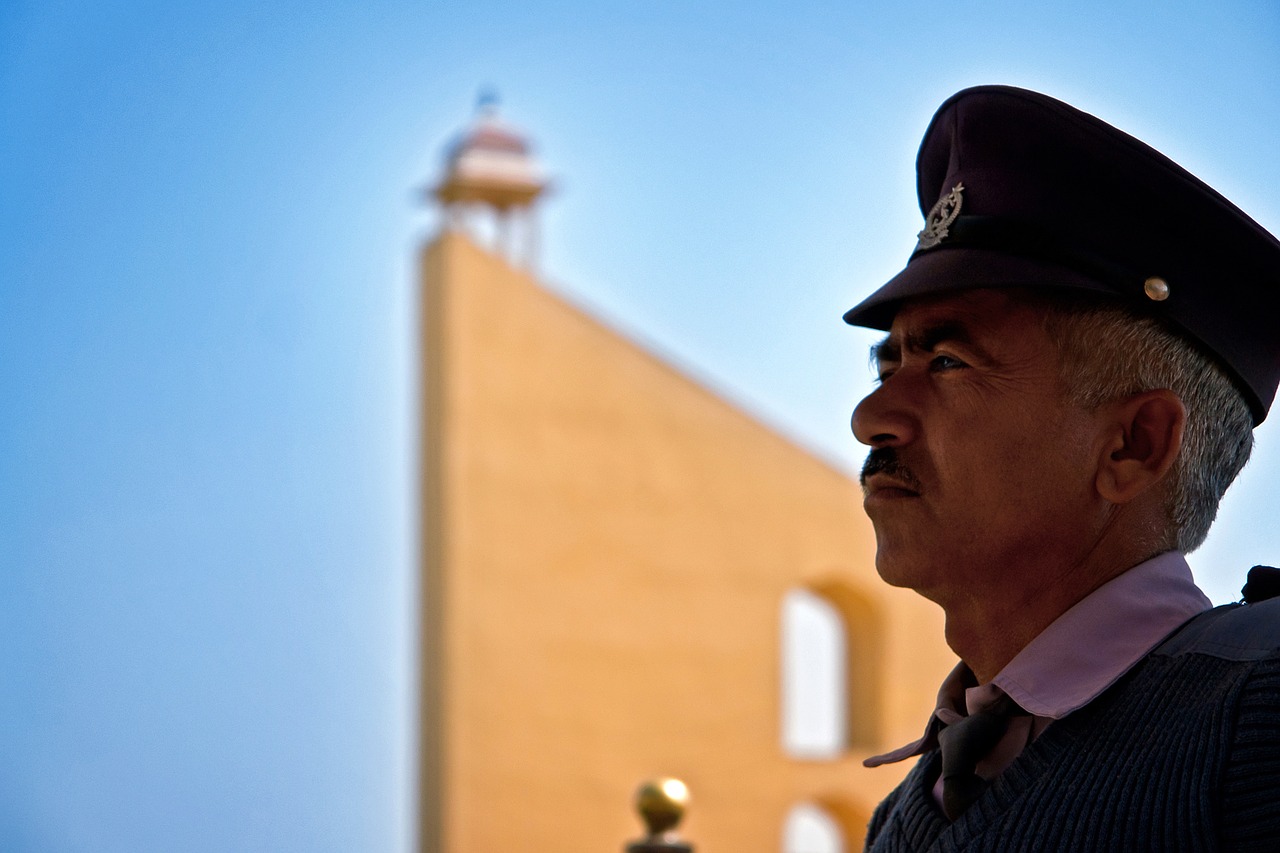 guard jantar mantar jaipur free photo