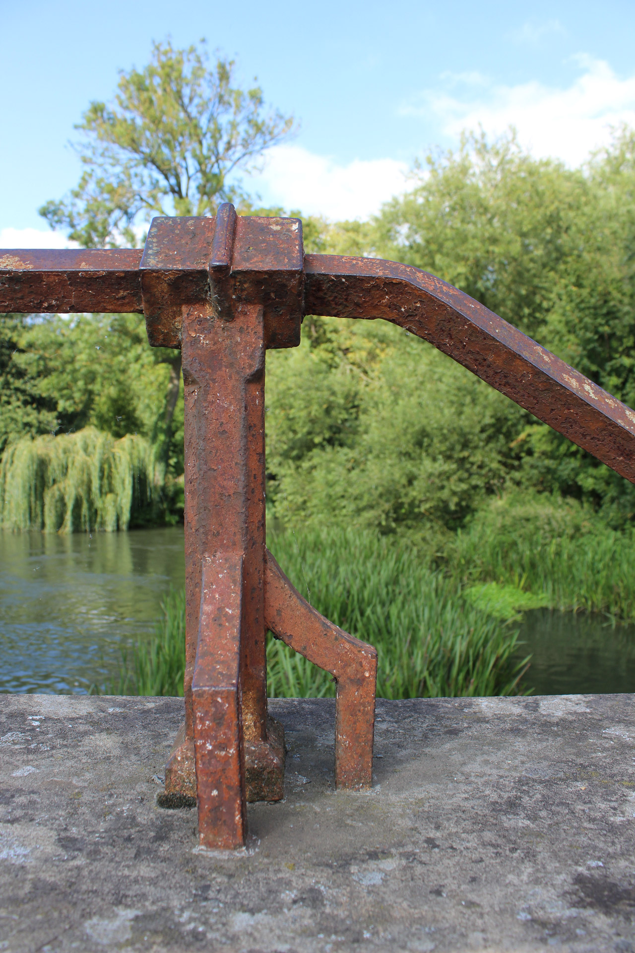 rail bridge wall free photo