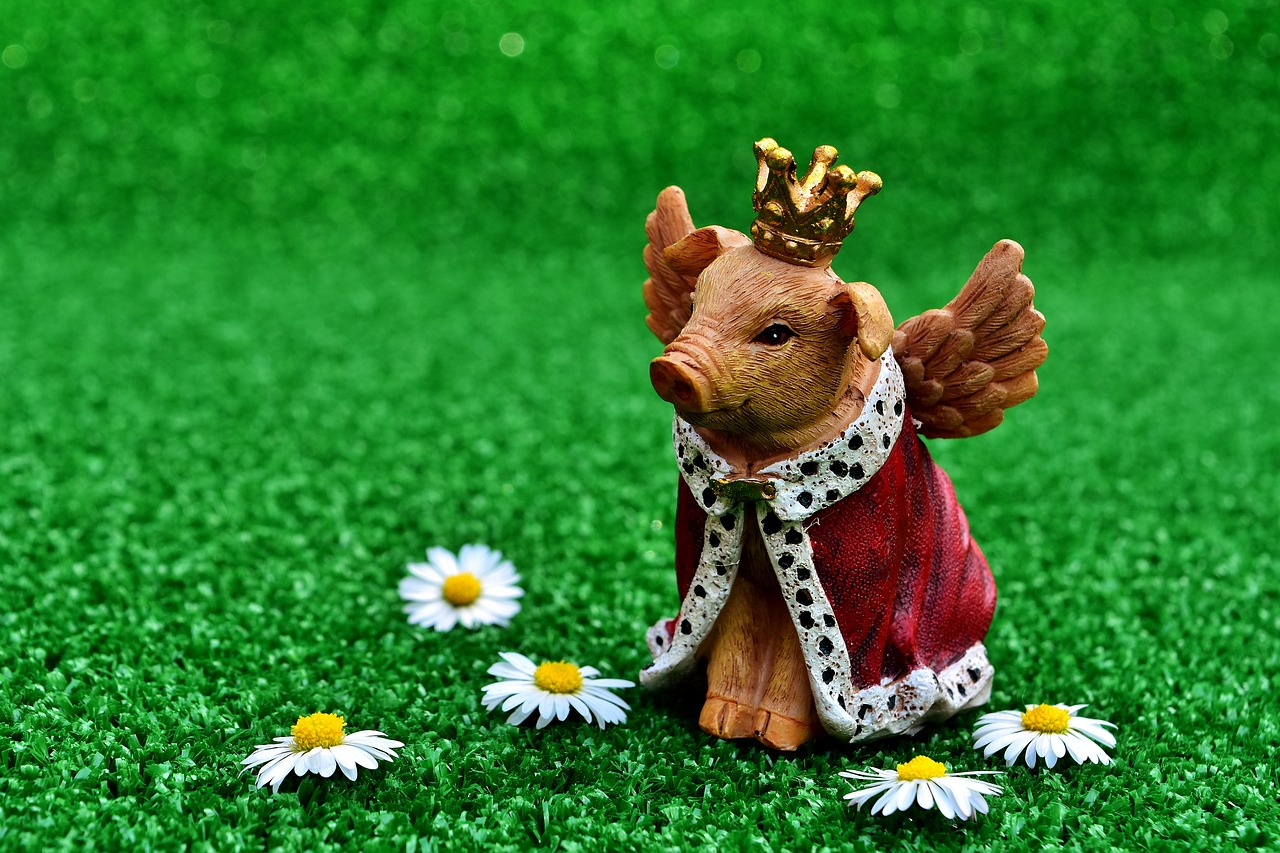 guardian angel piglet figure free photo