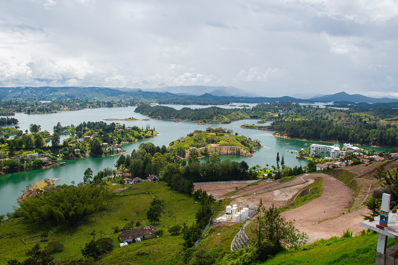 guatape  the peñol  colombia free photo