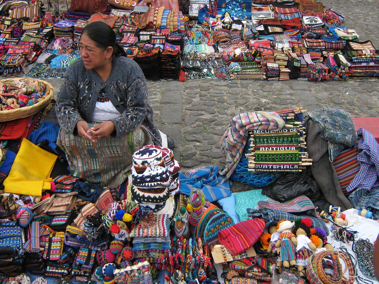 guatemala women work free photo