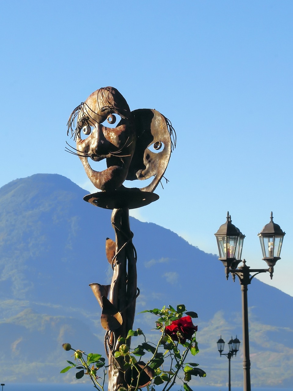 guatemala atitlan totem free photo