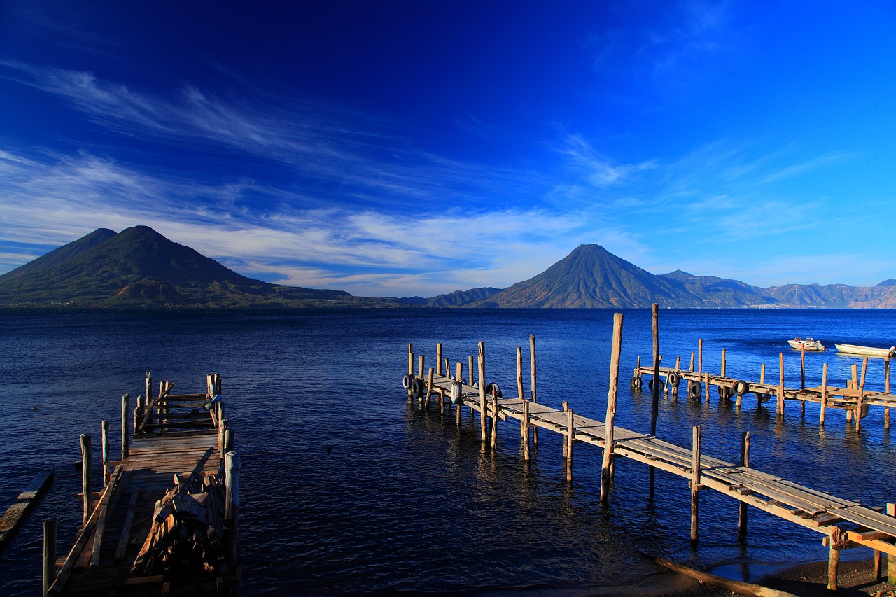 guatemala beautiful lakes free photo