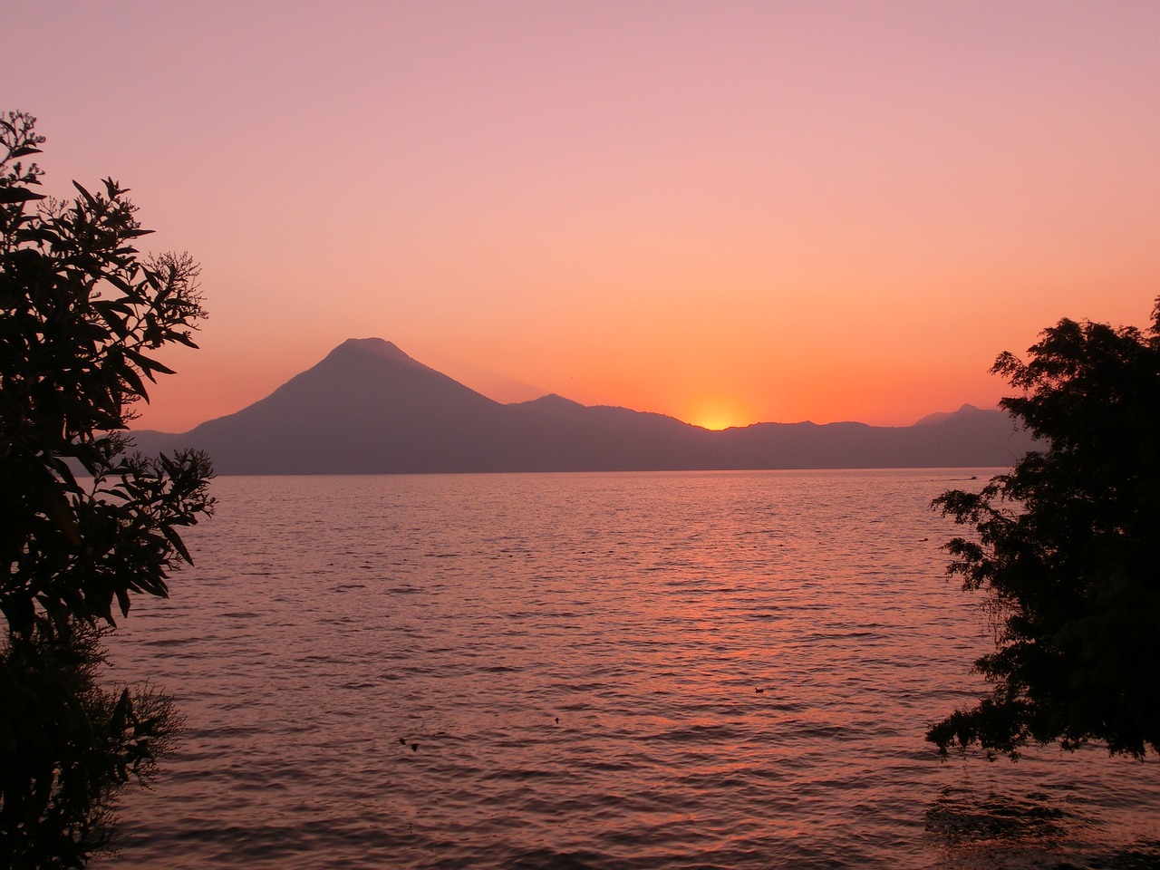 guatemala sunset travel free photo