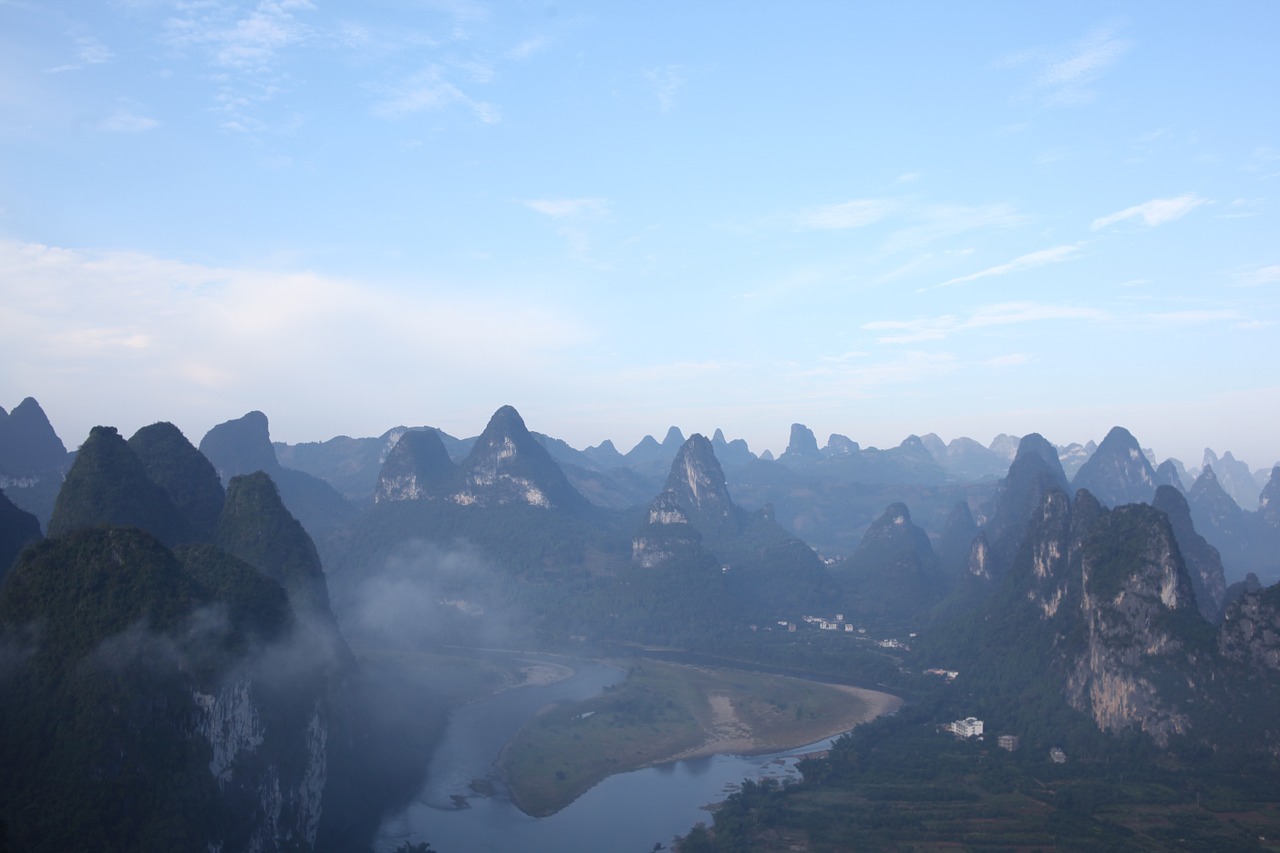 guilin water mountain free photo