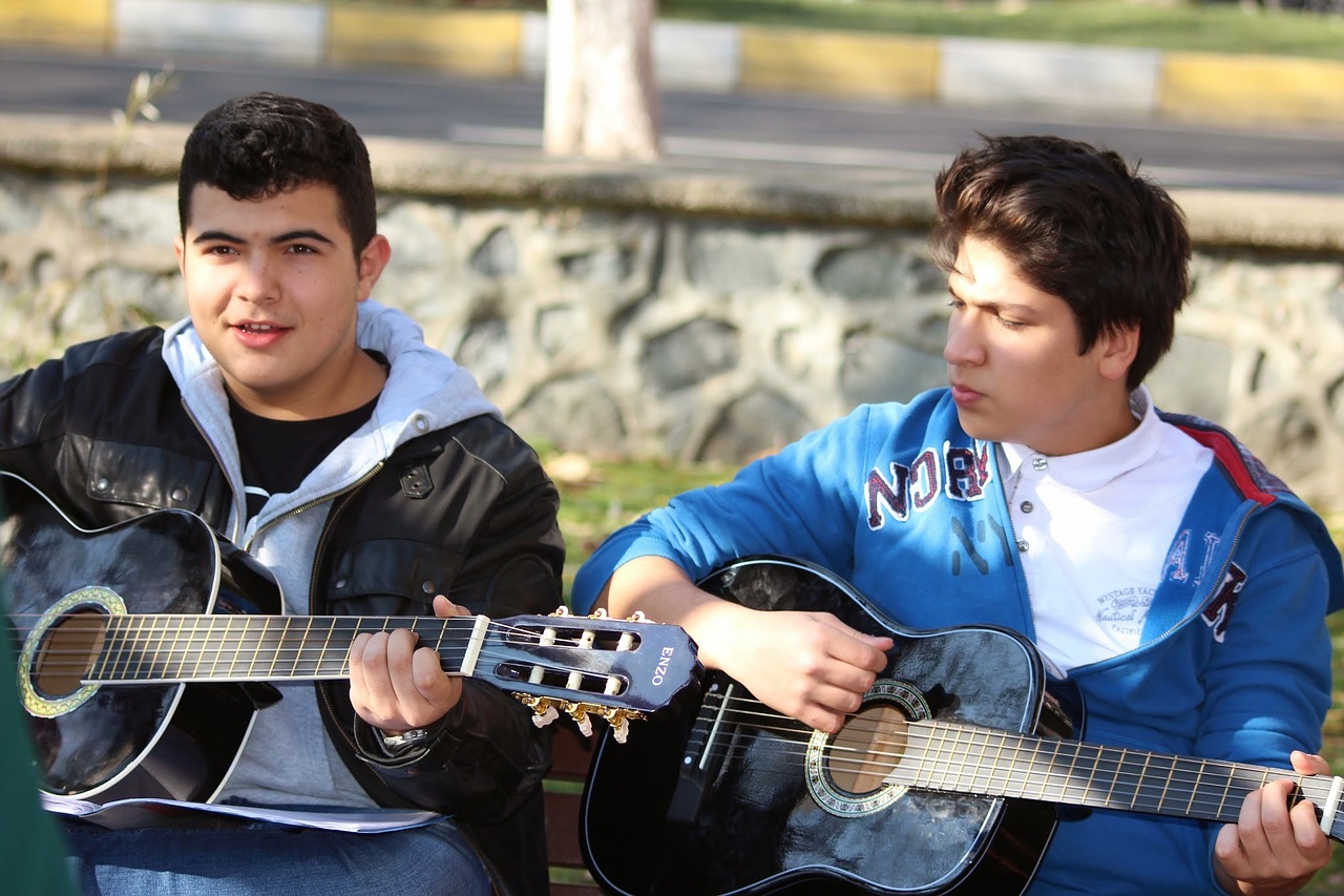 guitar young park free photo