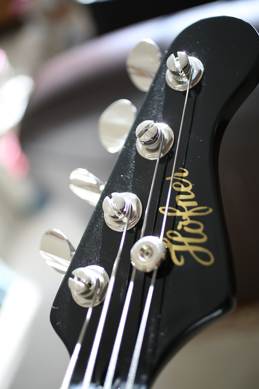 guitar head tuning bass free photo