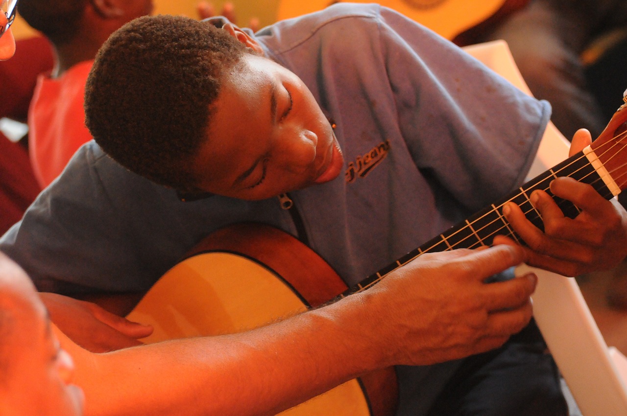 guitar lessons africa black free photo