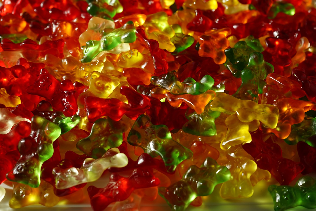 gummi bears fruit gums bear free photo