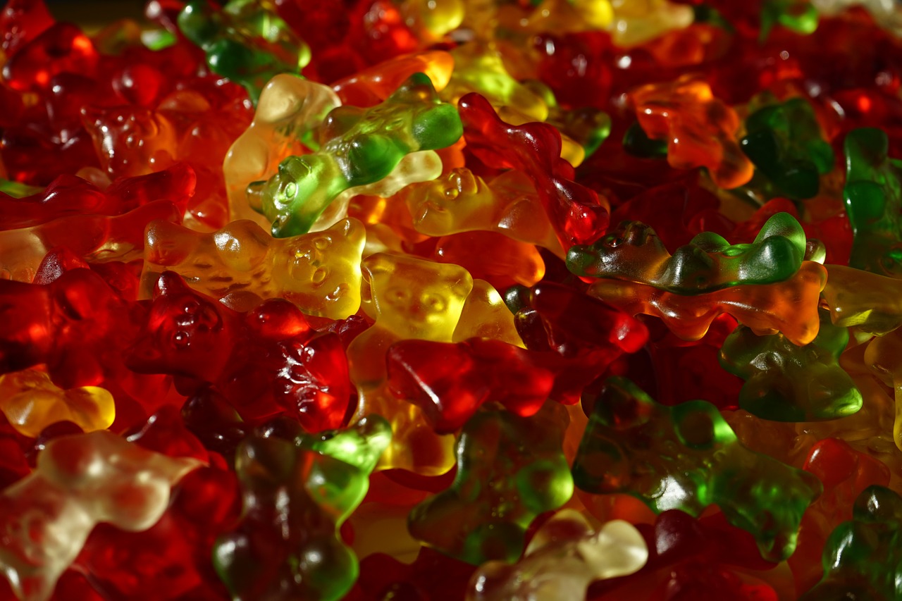 gummi bears fruit gums bear free photo