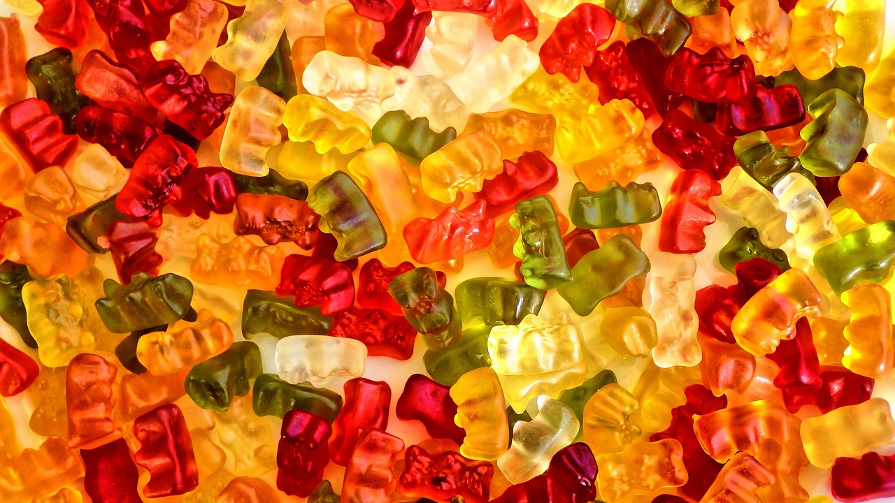gummibärchen colorful children free photo
