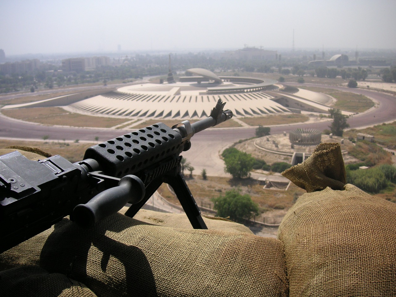 machine gun gun iraq free photo