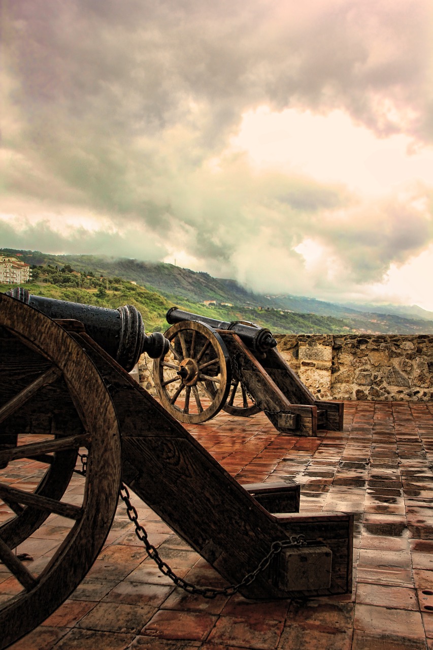 gun calabria castle free photo