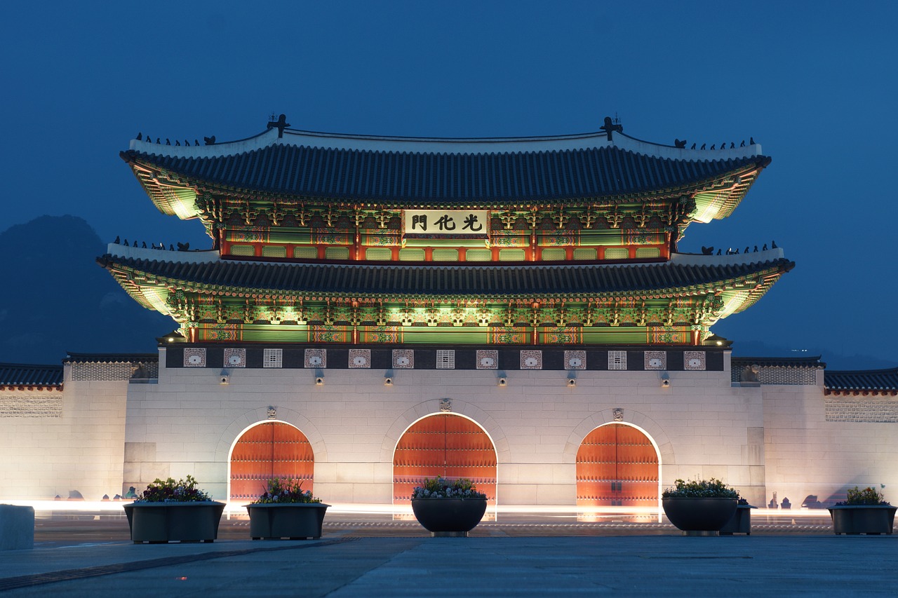 gwanghwamun seoul gyeongbok palace free photo