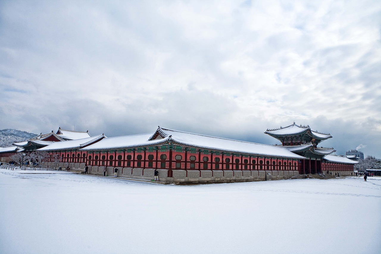 gyeongbok palace seoul forbidden city free photo