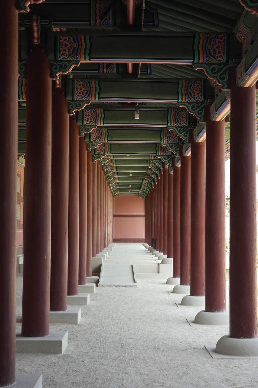 gyeongbok palace republic of korea palaces free photo