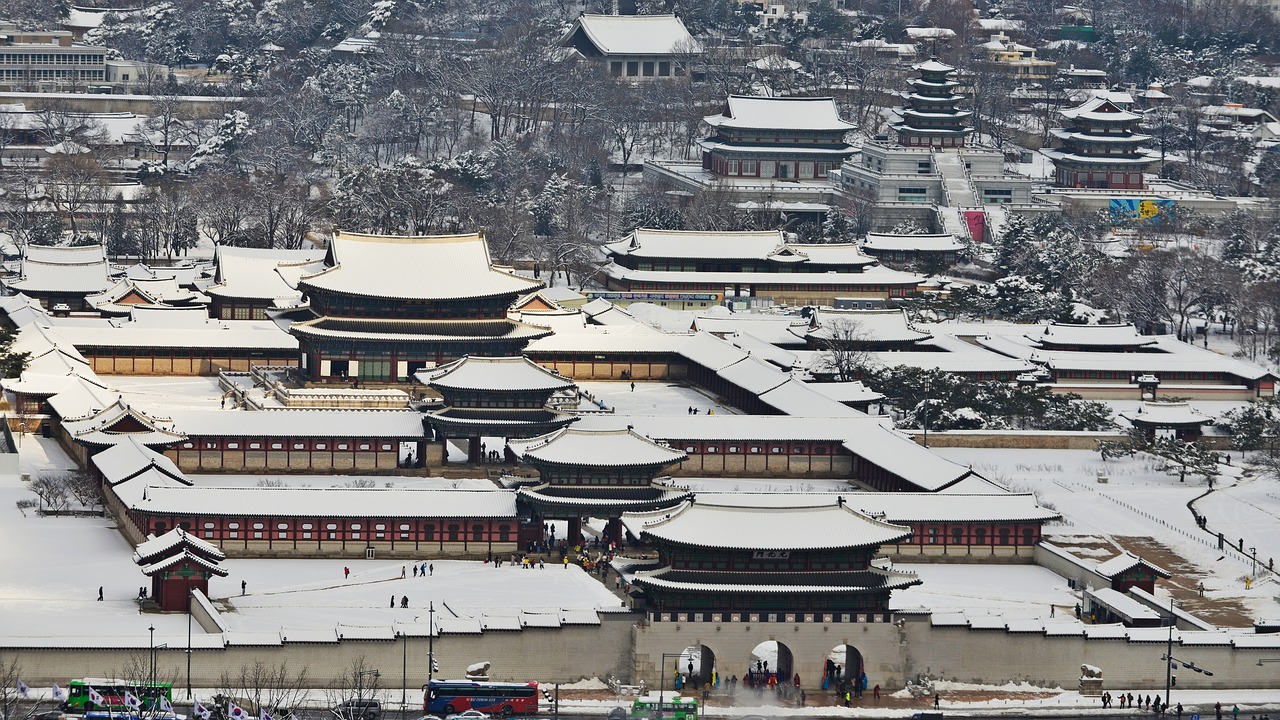 gyeongbok palace  forbidden city  republic of korea free photo