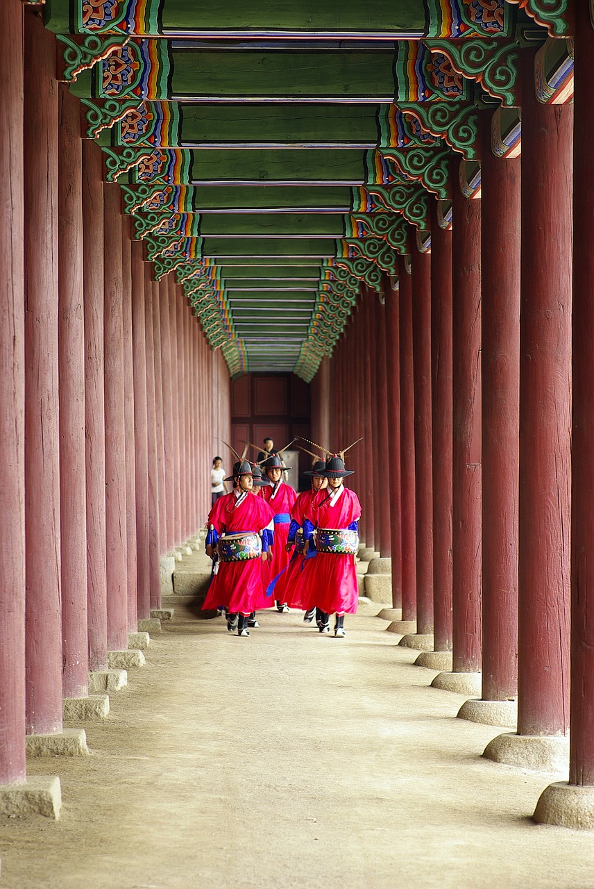 gyeongbok palace traditional landscape free photo