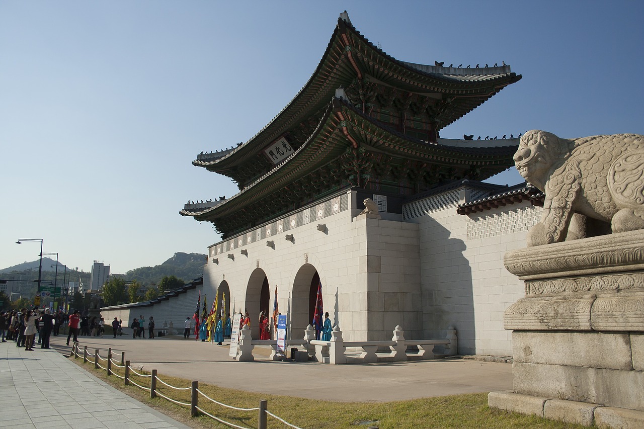 gyeongbok palace gwanghwamun forbidden city free photo