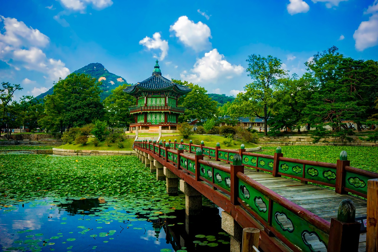 gyeongbokgung palace temple south korea free photo