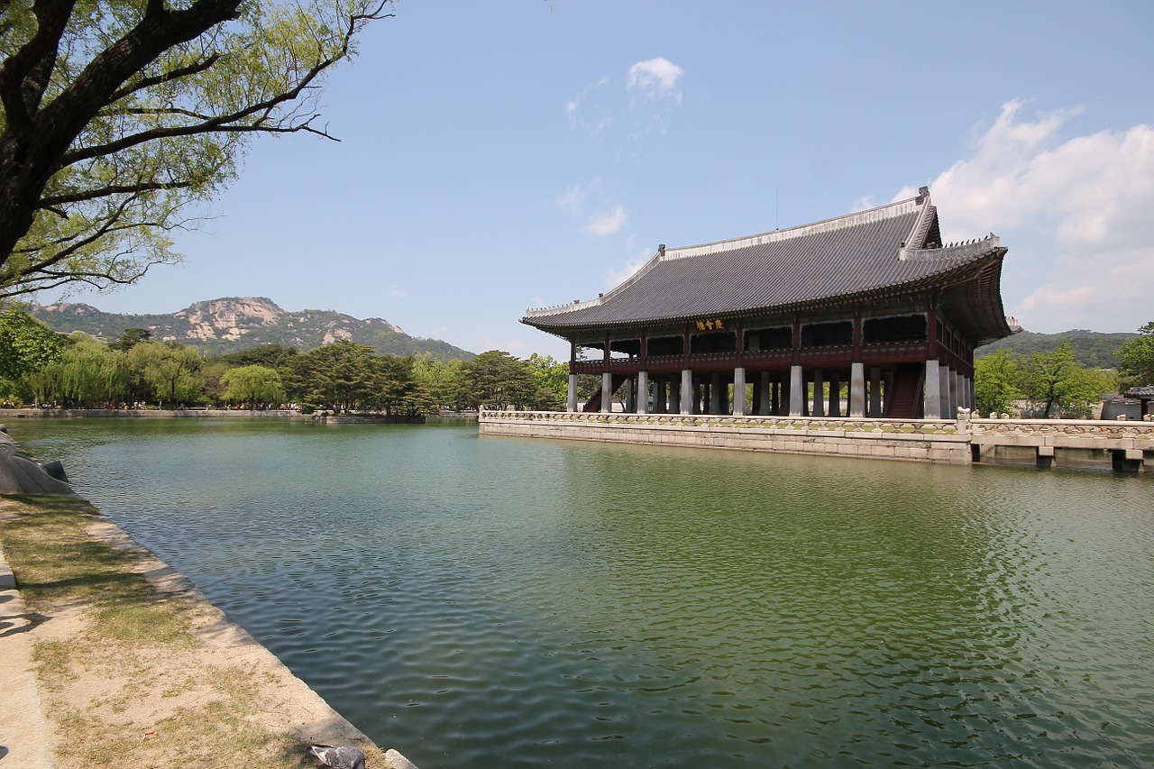 gyeongbuk palace forbidden city the joseon dynasty free photo
