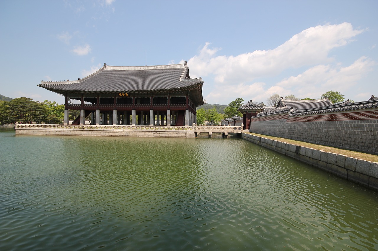 gyeongbuk palace forbidden city the joseon dynasty free photo