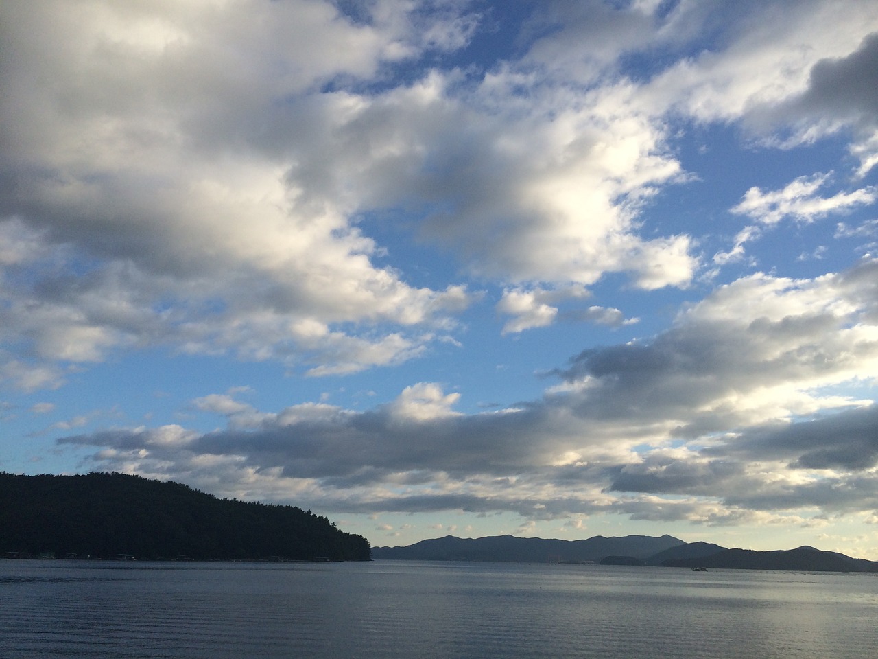 gyeongnam sea cloud free photo